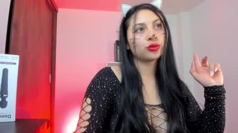 Snapshot of alissia_viera chatting on October 31, 2025, 6:09 pm iraide online show from October 31, 2025, 6:09 pm