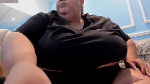 Alisson online show from September 26, 2025, 11:36 am