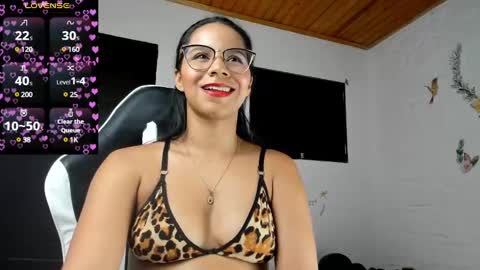 Alisson hoffman05 online show from February 21, 2025, 4:37 pm
