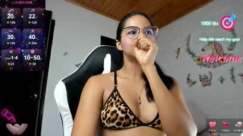 Alisson hoffman05 online show from November 29, 2025, 12:46 am