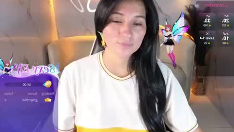 Snapshot of alisson_tx_ chatting on July 7, 2026, 7:51 pm alisson_tx_ online show from July 7, 2026, 7:51 pm
