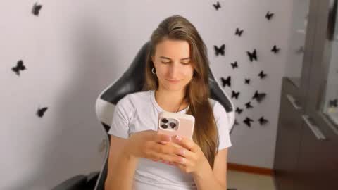 Alisson online show from September 12, 2025, 10:54 pm