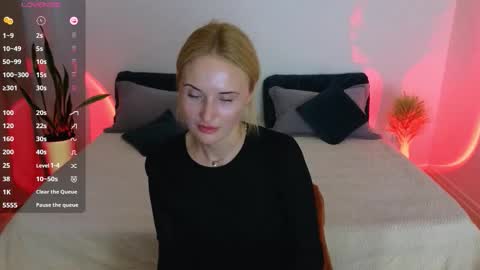 Snapshot of alisssarose chatting on October 1, 2025, 4:13 pm alisssarose online show from October 1, 2025, 4:13 pm