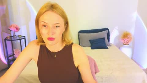 alisssarose online show from June 24, 2026, 11:26 pm