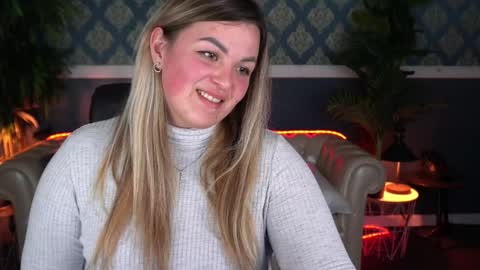 alissyagrayy online show from April 9, 2026, 6:57 pm