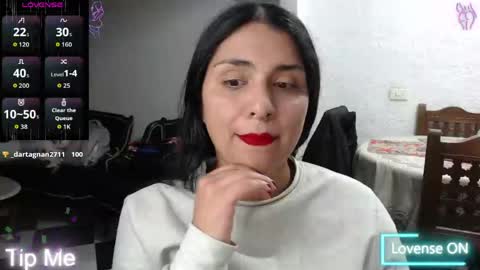 Snapshot of alix_beltran chatting on March 18, 2026, 2:15 am Alix online show from March 18, 2026, 2:15 am