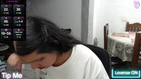 Alix online show from April 26, 2026, 11:24 pm