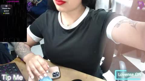 Alix online show from May 11, 2026, 12:49 am