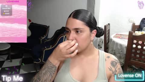 Alix online show from May 28, 2026, 2:09 am
