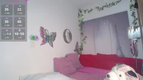 alix_kitty_ online show from August 6, 2026, 10:22 pm
