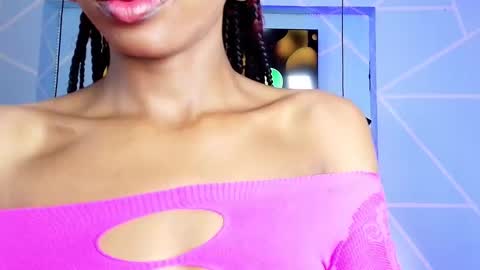 alix noa online show from February 4, 2026, 8:14 pm