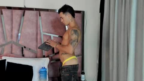 Snapshot of alixmartin1 chatting on September 29, 2025, 9:41 pm alix online show from September 29, 2025, 9:41 pm