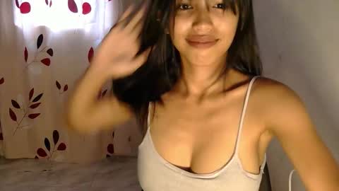 Snapshot of aliyajane chatting on May 13, 2026, 9:33 pm Jane online show from May 13, 2026, 9:33 pm