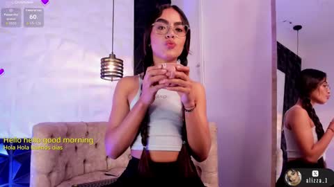 alizza_ online show from September 28, 2025, 11:48 am