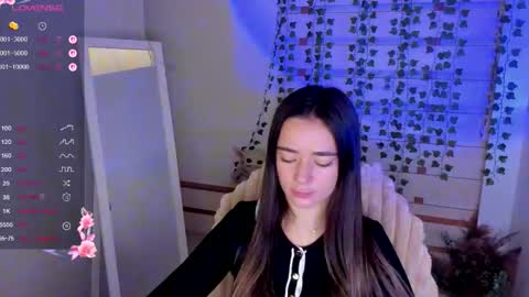 Snapshot of allana_dream chatting on September 26, 2025, 7:01 am Allana online show from September 26, 2025, 7:01 am