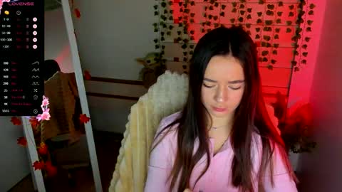 Snapshot of allana_dream chatting on October 12, 2025, 6:45 am Allana online show from October 12, 2025, 6:45 am