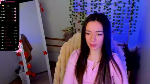 Snapshot of allana_dream chatting on October 16, 2025, 6:25 am Allana online show from October 16, 2025, 6:25 am