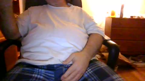 Snapshot of allanastar chatting on February 17, 2025, 11:09 pm AllanaStar online show from February 17, 2025, 11:09 pm