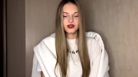 Emily online show from January 7, 2026, 8:06 am