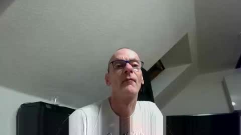 Snapshot of allesgeilbeiuns chatting on October 13, 2025, 5:02 pm gay online show from October 13, 2025, 5:02 pm