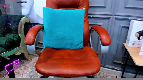 Snapshot of allessandrosantos chatting on December 21, 2024, 11:45 pm                                 Help me reach 100 likes online show from December 21, 2024, 11:45 pm