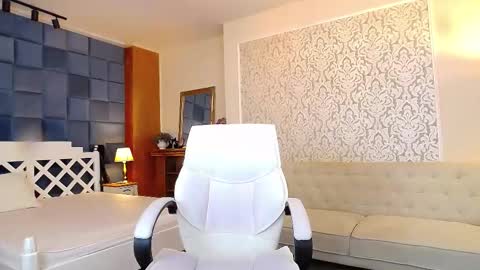 Snapshot of alliana_joy chatting on March 3, 2025, 8:38 am Alliana online show from March 3, 2025, 8:38 am