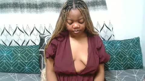 Snapshot of allibabexx chatting on March 24, 2026, 7:19 pm allibabexx online show from March 24, 2026, 7:19 pm