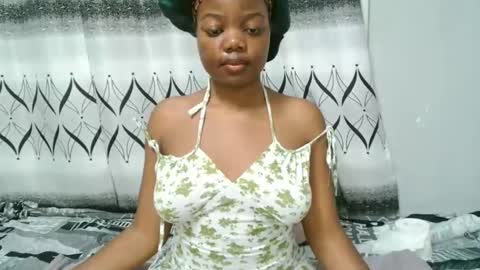 Snapshot of allibabexx chatting on May 18, 2026, 7:41 pm allibabexx online show from May 18, 2026, 7:41 pm