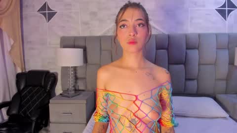 Snapshot of allicerosero chatting on October 3, 2025, 4:53 am Allice online show from October 3, 2025, 4:53 am