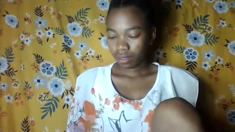 Snapshot of alliciax632770q chatting on January 5, 2026, 11:41 pm alliciax632770q online show from January 5, 2026, 11:41 pm