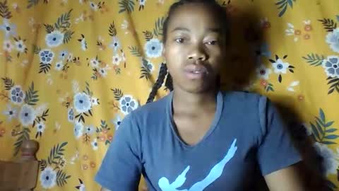 Snapshot of alliciax632770q chatting on January 10, 2026, 2:13 am alliciax632770q online show from January 10, 2026, 2:13 am