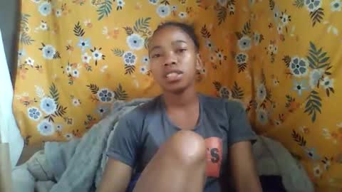 Snapshot of alliciax632770q chatting on January 13, 2026, 12:21 pm alliciax632770q online show from January 13, 2026, 12:21 pm