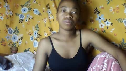 Snapshot of alliciax632770q chatting on January 15, 2026, 11:19 pm alliciax632770q online show from January 15, 2026, 11:19 pm