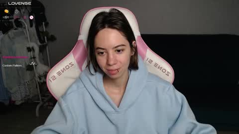 Snapshot of allie_hazie chatting on October 5, 2025, 11:57 pm alice online show from October 5, 2025, 11:57 pm