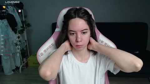 Snapshot of allie_hazie chatting on March 6, 2026, 11:34 pm alice online show from March 6, 2026, 11:34 pm