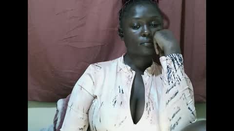 Snapshot of allie_quin chatting on October 18, 2025, 9:15 pm Allie online show from October 18, 2025, 9:15 pm