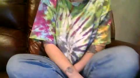 Snapshot of alliebearx chatting on October 26, 2025, 5:52 pm alliebearx online show from October 26, 2025, 5:52 pm