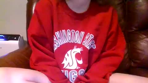 alliebearx online show from February 27, 2026, 2:44 am