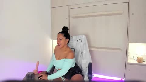 ALISON   online show from February 26, 2026, 7:35 pm