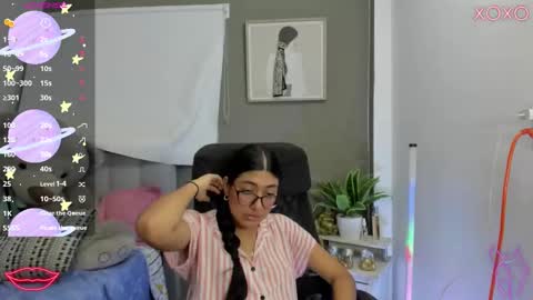 Nana online show from December 20, 2025, 2:29 am