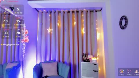 Snapshot of allison_alahia chatting on December 15, 2024, 3:09 pm Allison online show from December 15, 2024, 3:09 pm