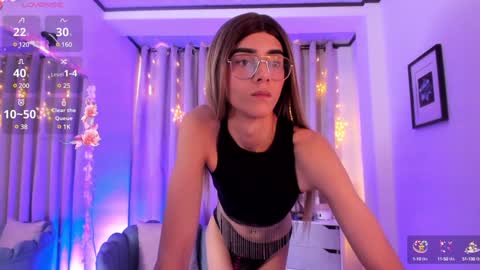 Snapshot of allison_alahia chatting on December 20, 2024, 5:51 pm Allison online show from December 20, 2024, 5:51 pm