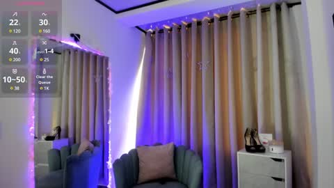 Snapshot of allison_alahia chatting on December 29, 2024, 8:37 pm Allison online show from December 29, 2024, 8:37 pm