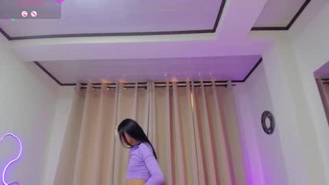 Snapshot of allison_alahia chatting on September 12, 2025, 12:27 pm Allison online show from September 12, 2025, 12:27 pm