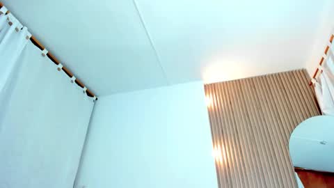 Snapshot of allison_fosther chatting on October 4, 2025, 2:53 am allison_fosther online show from October 4, 2025, 2:53 am