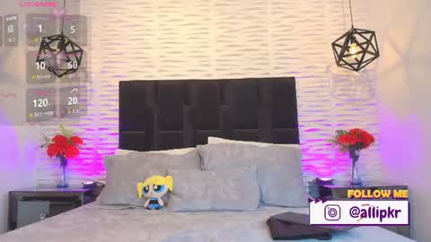 allison_parker1_ online show from June 21, 2026, 2:19 pm