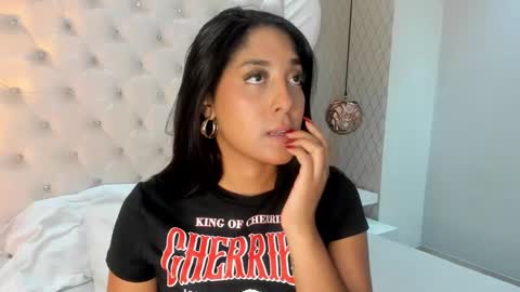 Snapshot of allisonfoster_ chatting on March 1, 2025, 7:37 pm Allison online show from March 1, 2025, 7:37 pm