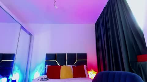 Snapshot of allisonsweetie chatting on April 15, 2026, 12:45 pm AllisonSweetie online show from April 15, 2026, 12:45 pm