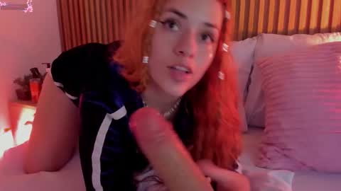 Snapshot of alliss_ginger_ chatting on October 20, 2025, 8:20 pm A L L I S S online show from October 20, 2025, 8:20 pm