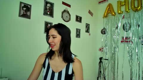 Snapshot of allisson_rose chatting on October 31, 2025, 7:59 pm Alli online show from October 31, 2025, 7:59 pm